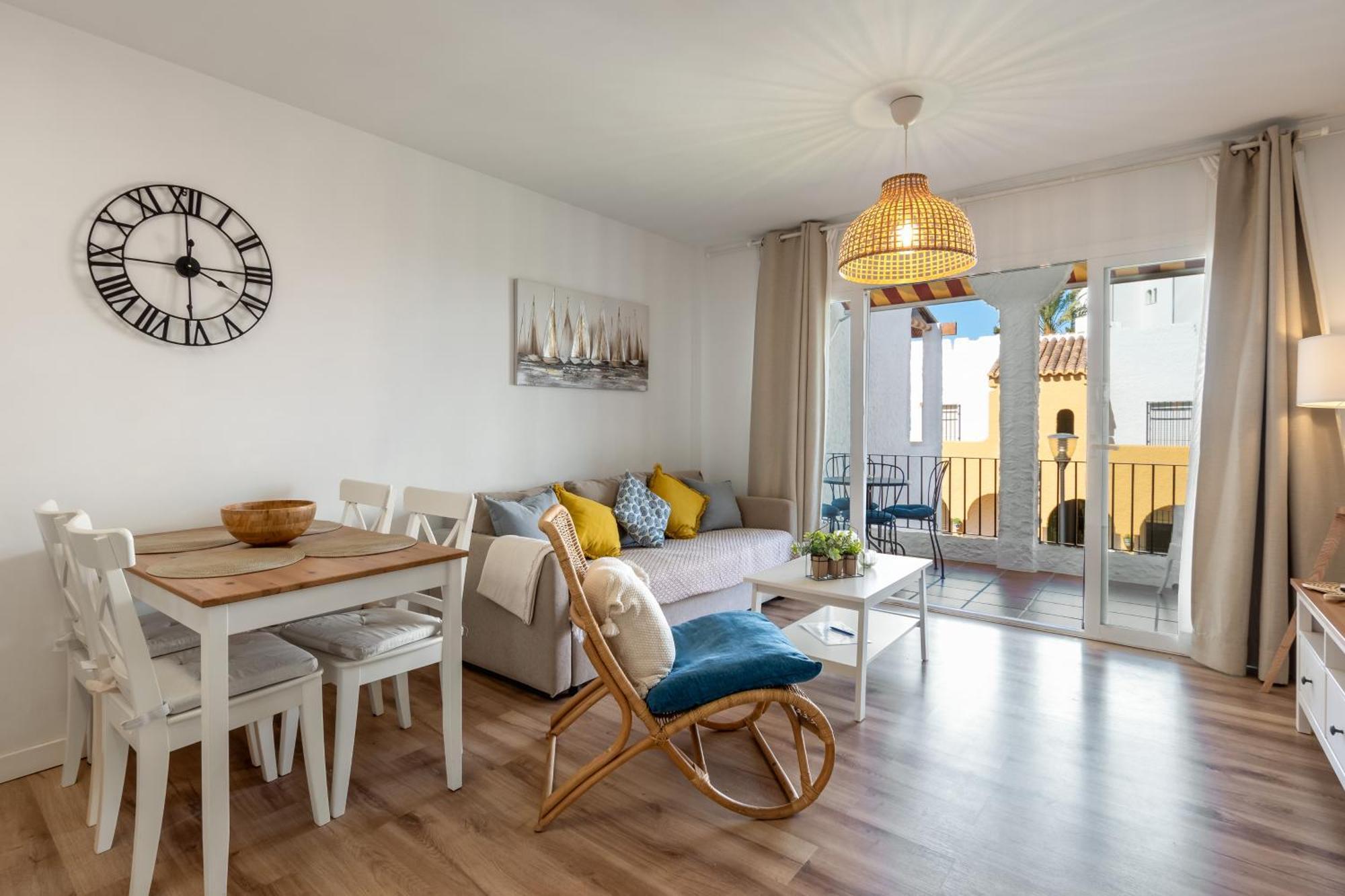 Renovated Apartment On Beachside With Pool Nerja Exterior photo